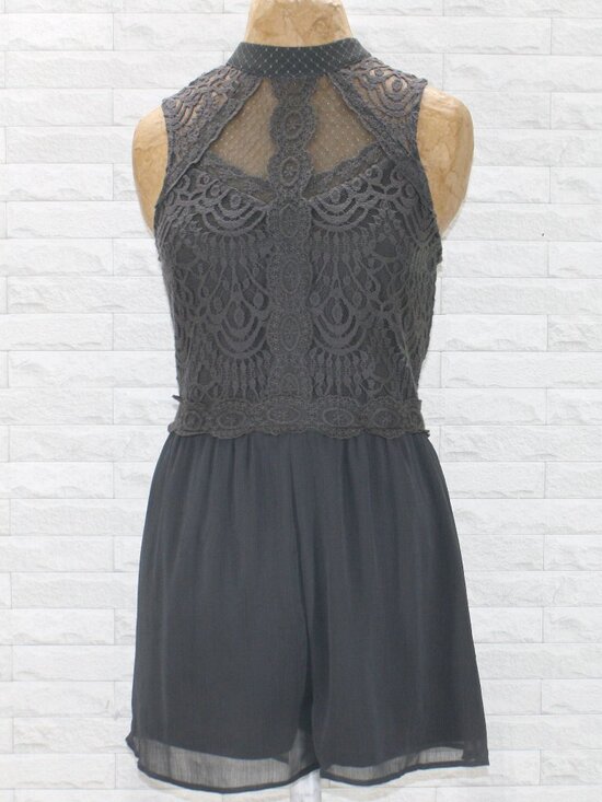 None Pants - ROMPER Lace Chiffon Shorts Sleeveless Cut Out Sheer Casual Flowy Gray Grey SM